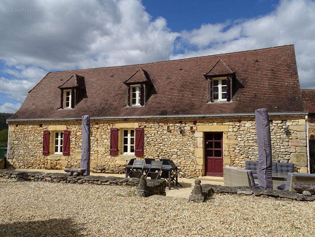 Ensemble immobilier Saint Leon Sur Vézère 8 pièce(s) 210.48 m2 - photo 15