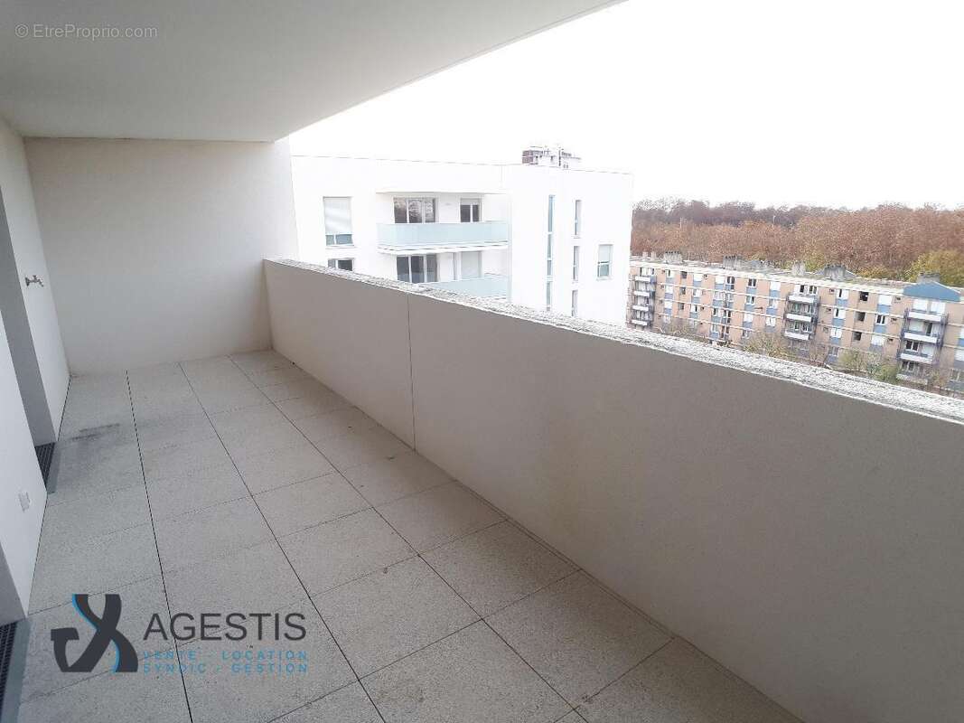   - Appartement à TOULOUSE