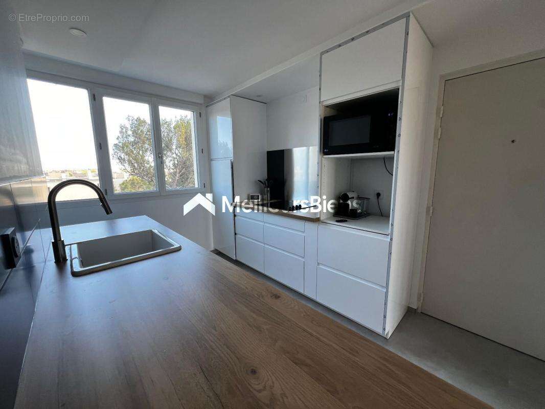 Appartement à CASTELNAU-LE-LEZ