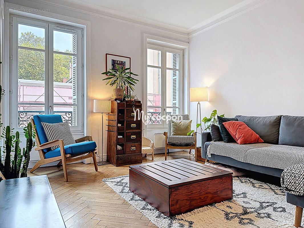 Appartement à LYON-6E