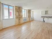 Appartement à BRIZAMBOURG