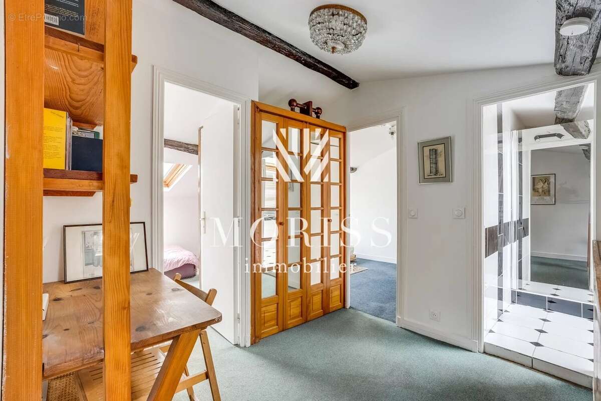 Appartement à PARIS-19E