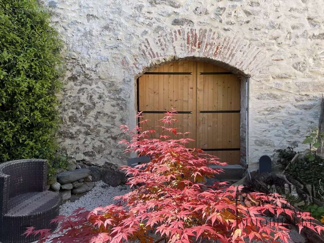 Maison à MONTESQUIEU-DES-ALBERES