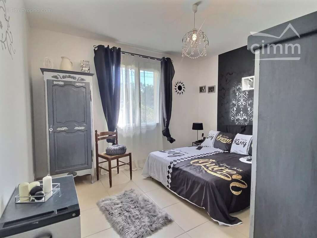 Maison à CHAUMONT-SUR-LOIRE