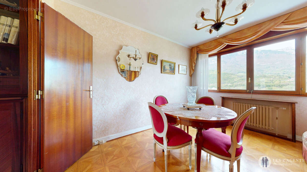 Appartement à ECHIROLLES