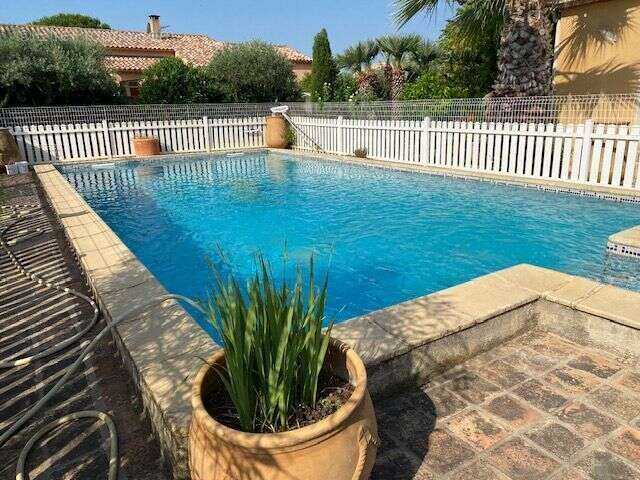 Villa familiale type 7 avec piscine - garage - jardin arbore - photo 11
