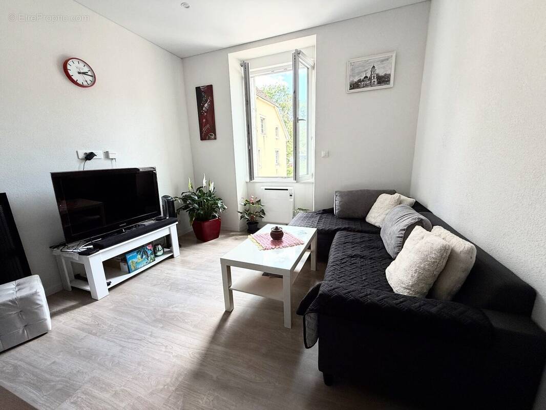 Appartement à VILLERS-LE-LAC