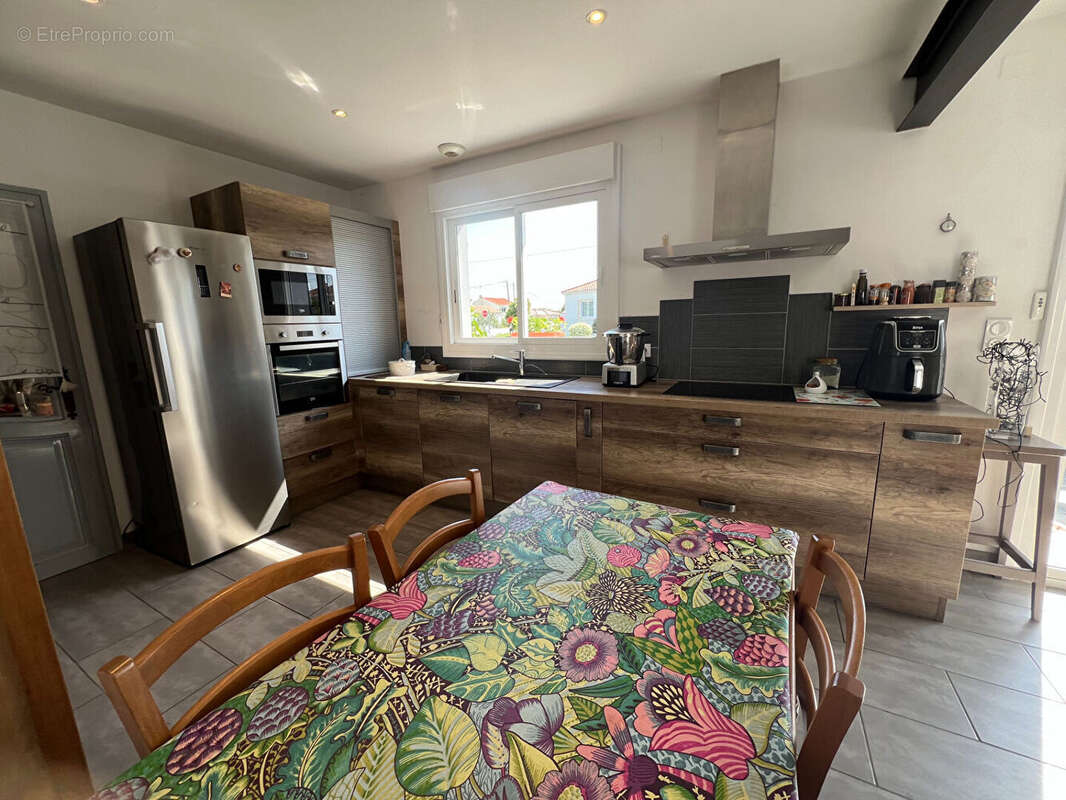 Maison à SAINT-HILAIRE-DE-RIEZ