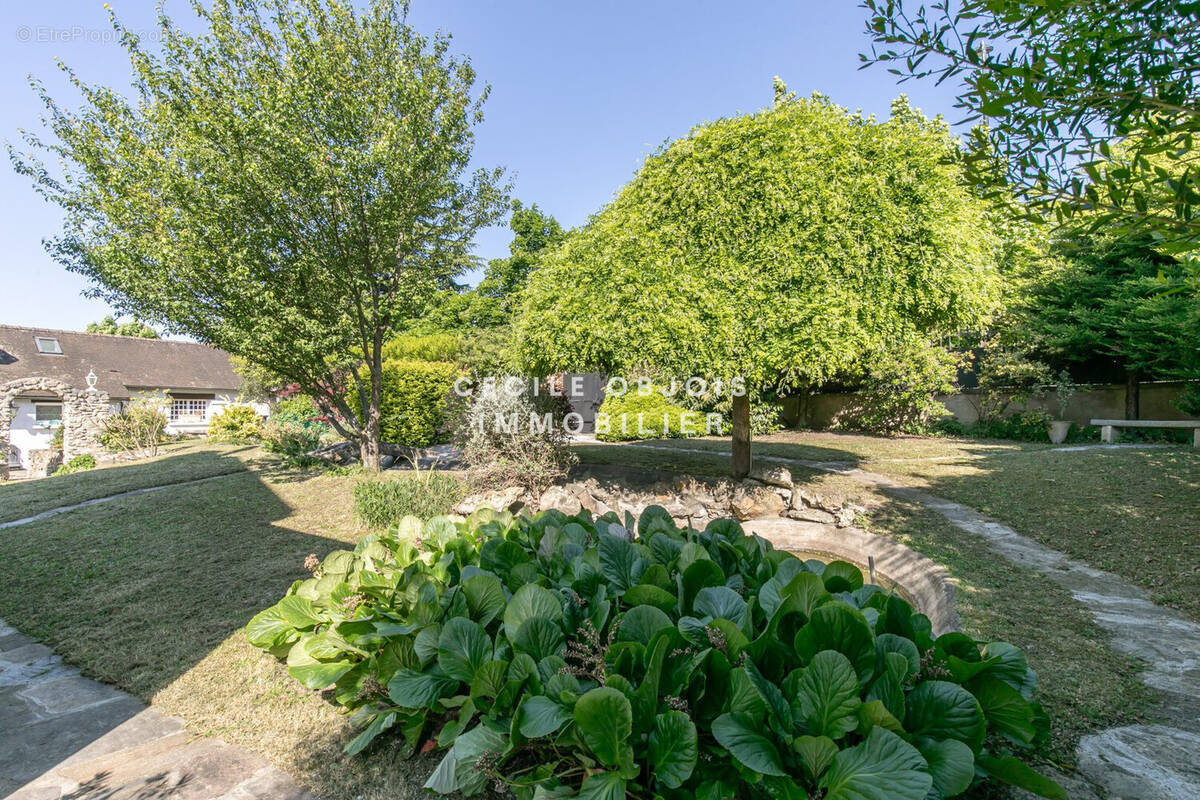 Maison à CHAMPIGNY-SUR-MARNE