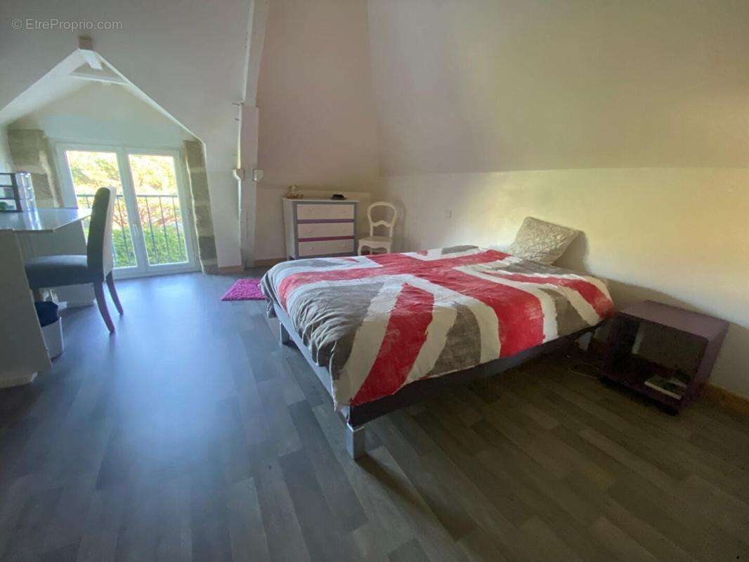 Maison à DONZENAC