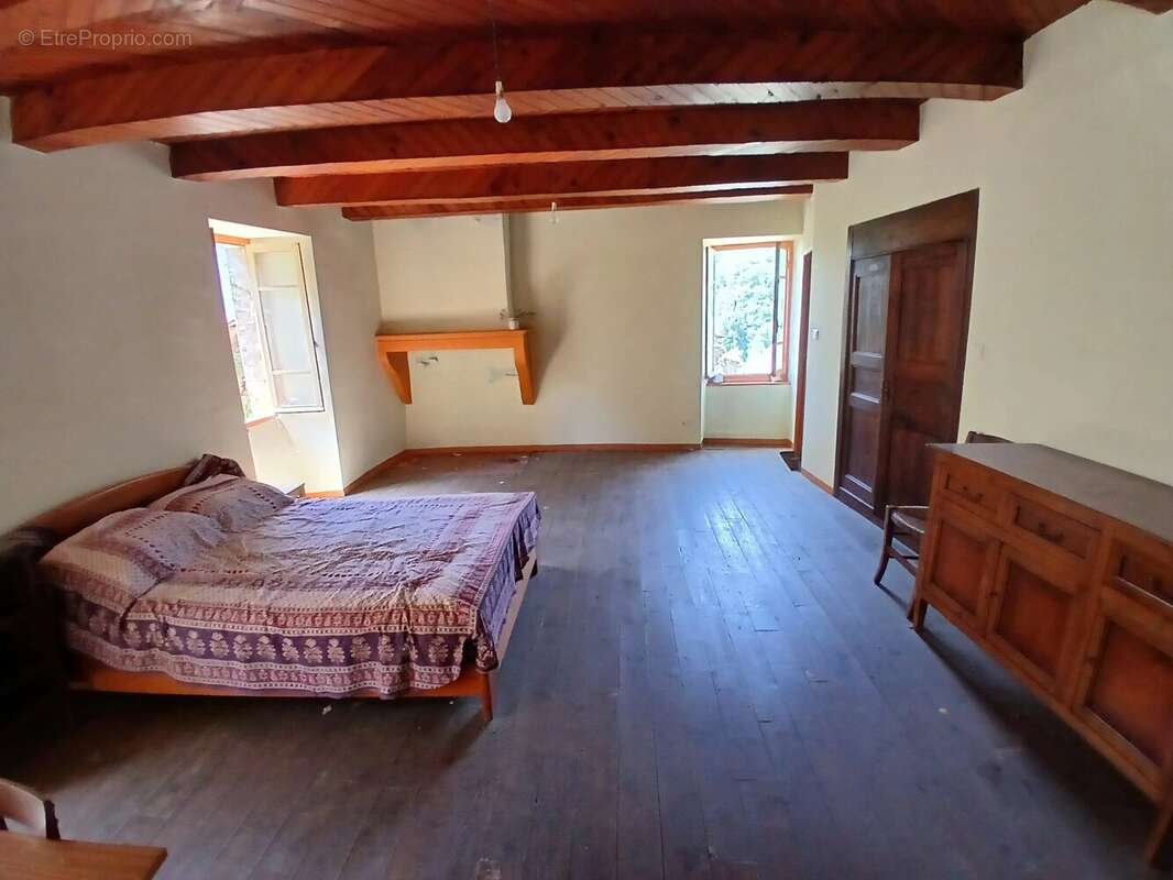 Maison de village à fort potentiel - photo 5