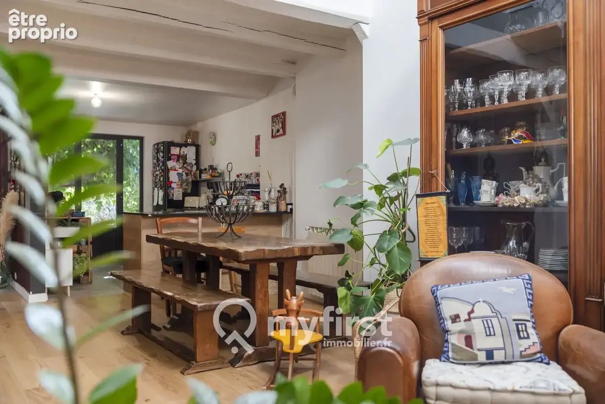 Maison 1920 avec jardin et garage — Élisa-Pivote, Toulon est - photo 12