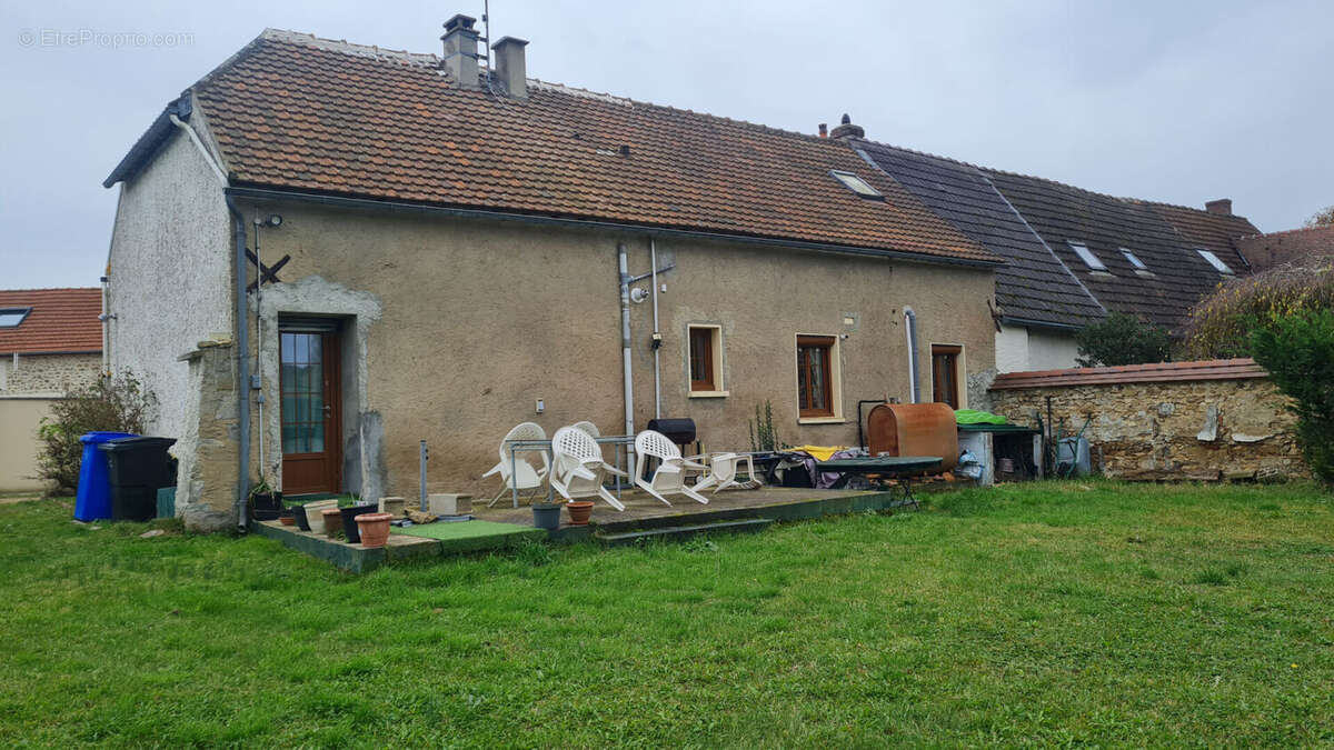 Maison à MAINTENON
