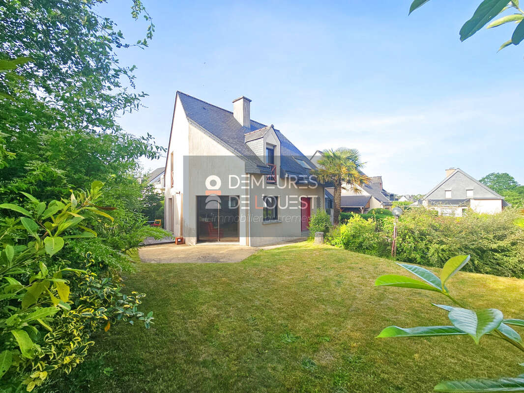 Maison à VEZIN-LE-COQUET