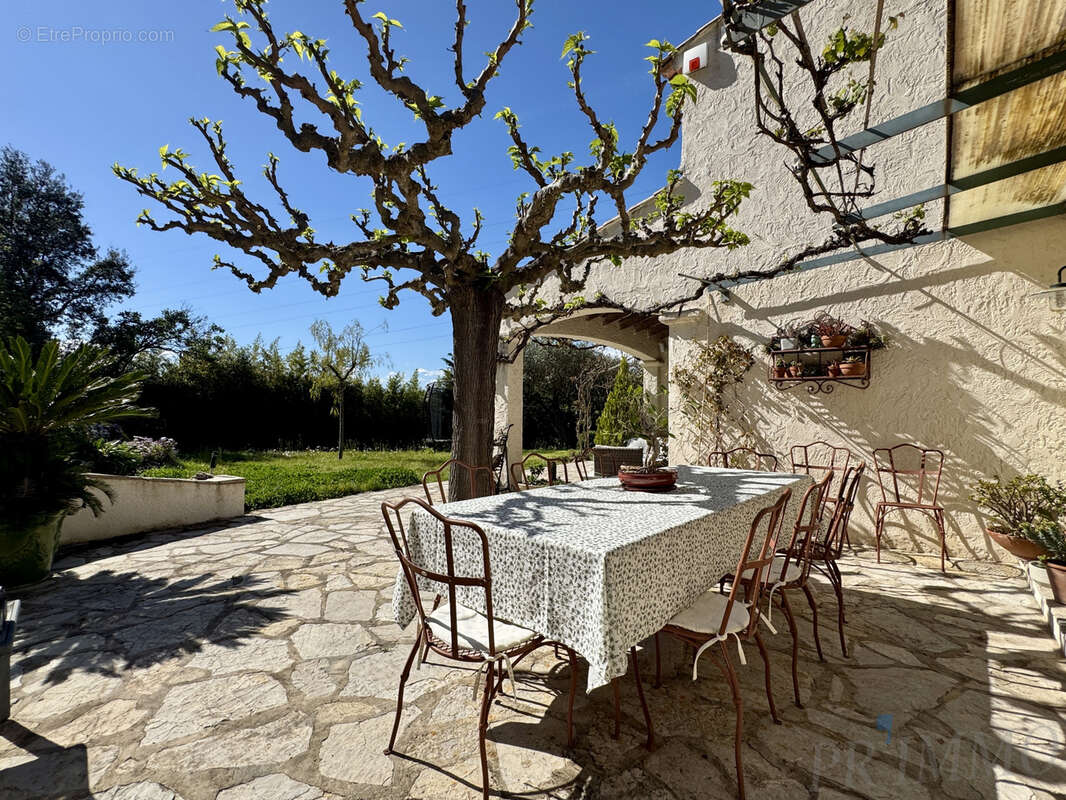 Maison à FREJUS