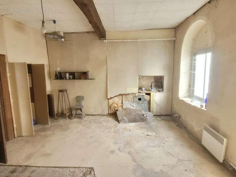 Maison à SAINT-ESTEPHE