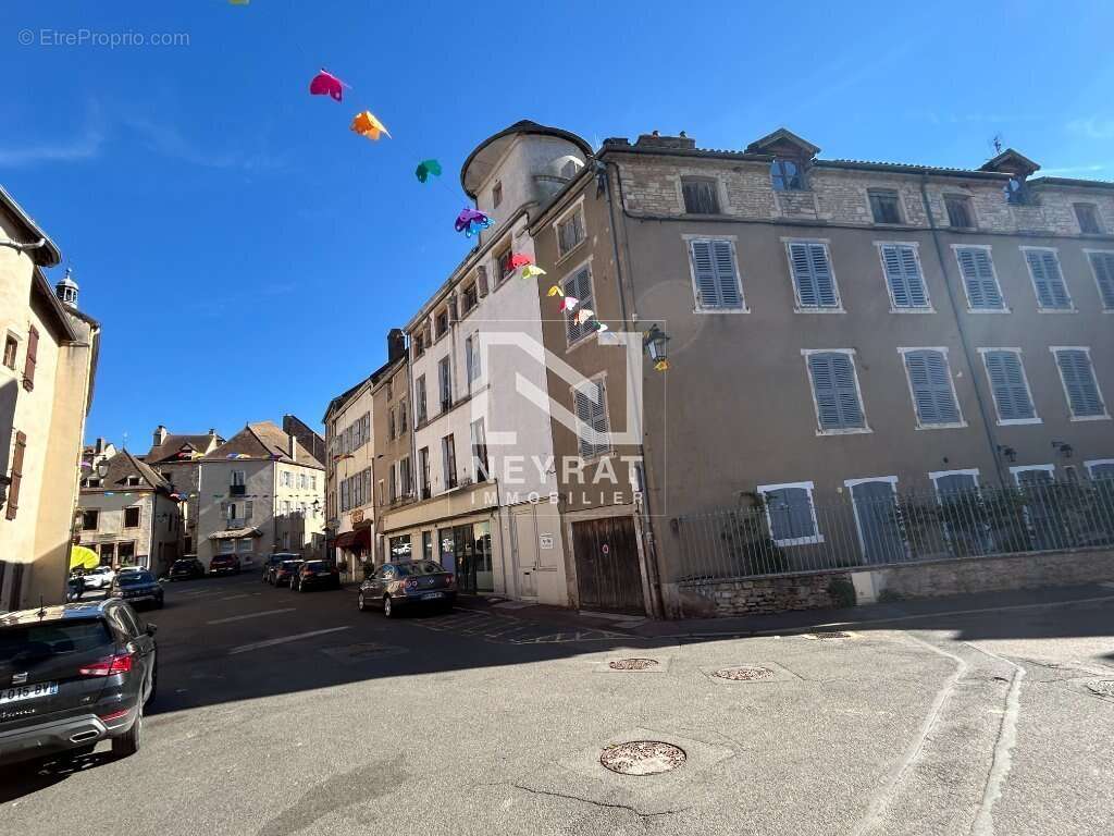 Appartement à SAINT-GENGOUX-LE-NATIONAL