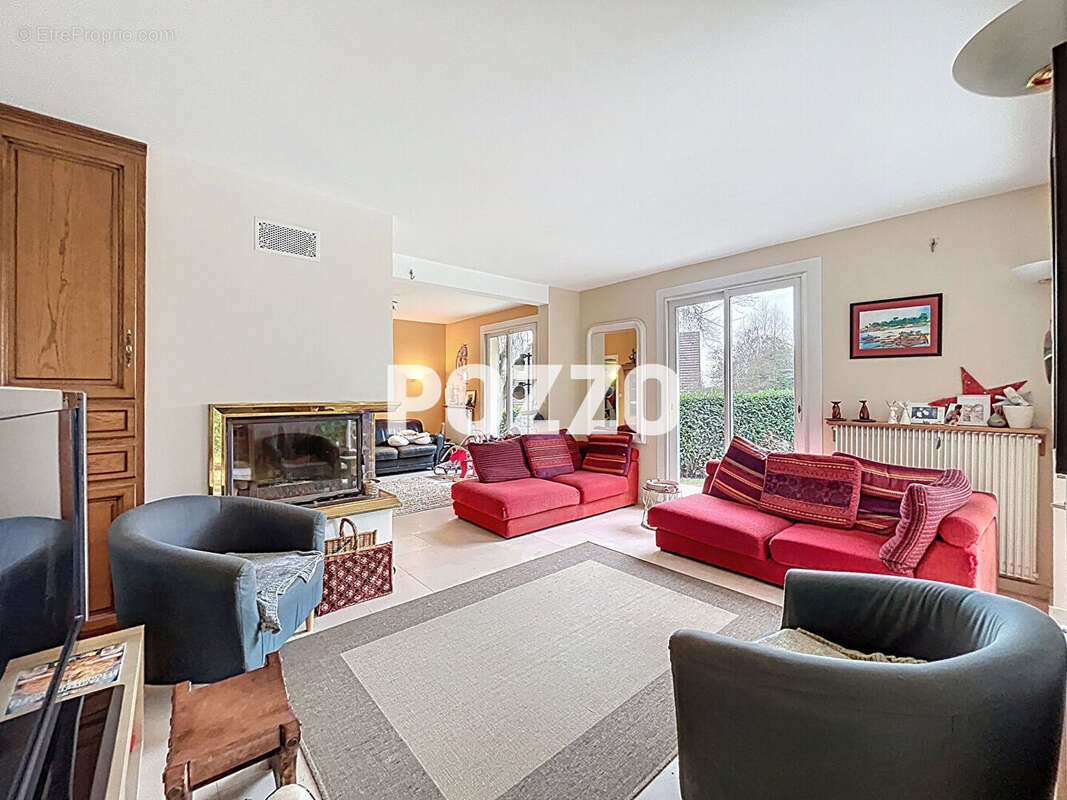 Maison à BRETTEVILLE-SUR-ODON