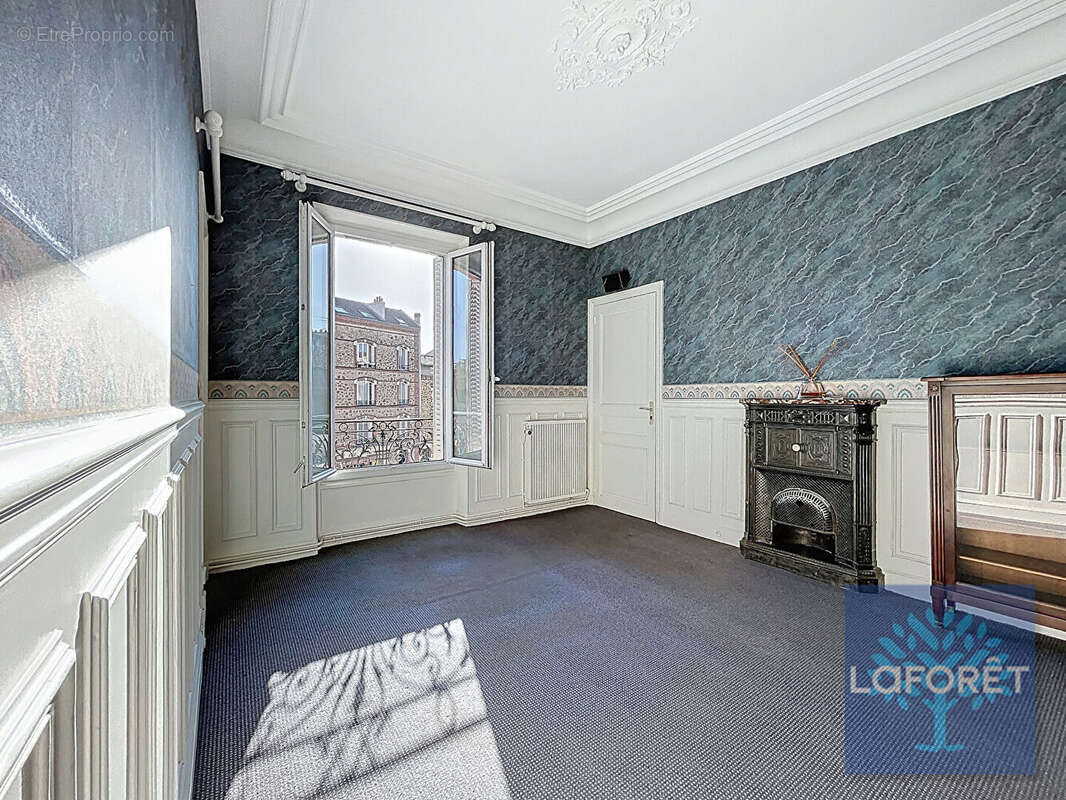 Appartement à VILLEMOMBLE