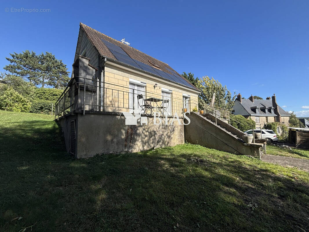façade - Maison à GAILLON