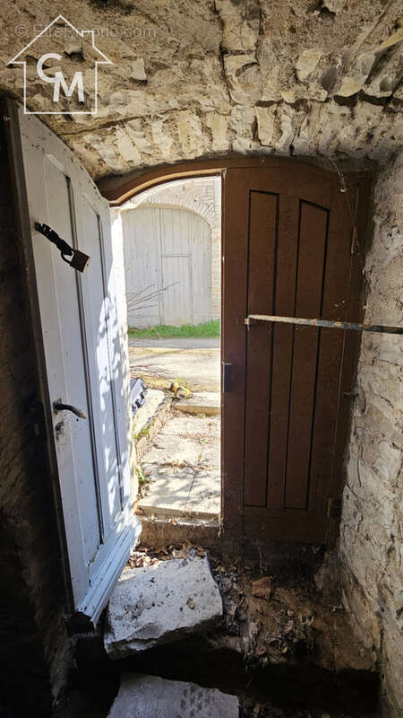 Maison à BESSY-SUR-CURE