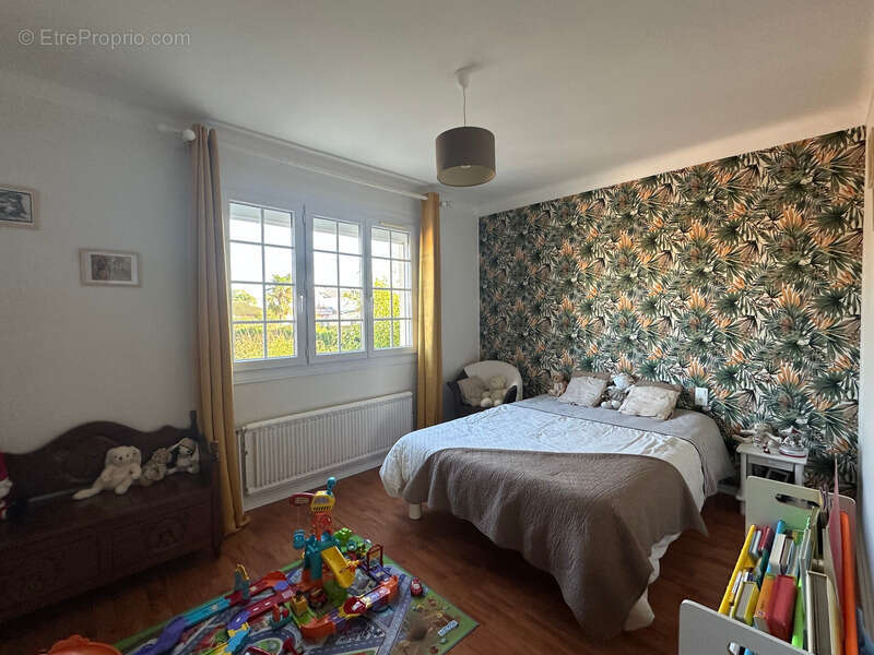 Maison à NESMY
