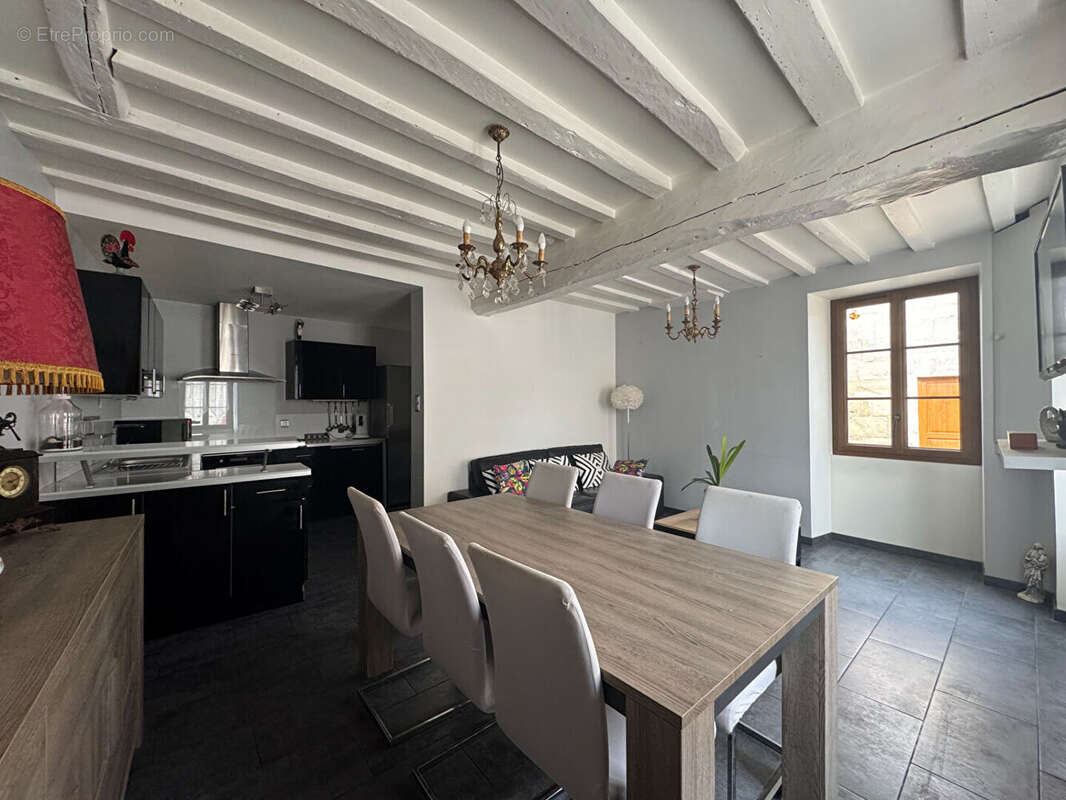 Maison à SAINT-GERVAIS