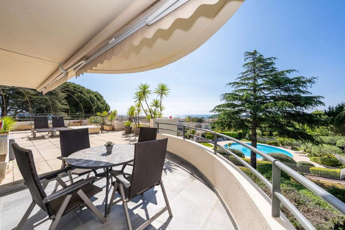 Appartement à VILLENEUVE-LOUBET