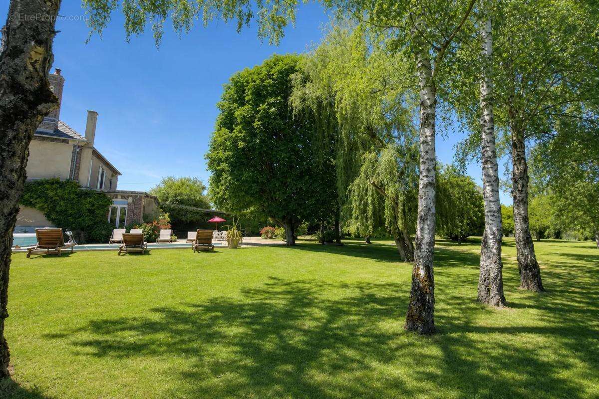 Maison de 8 pièces de 215 m² à Aix-Villemaur-Pâlis - photo 6