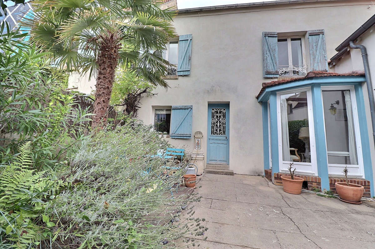 Maison à MAREIL-MARLY