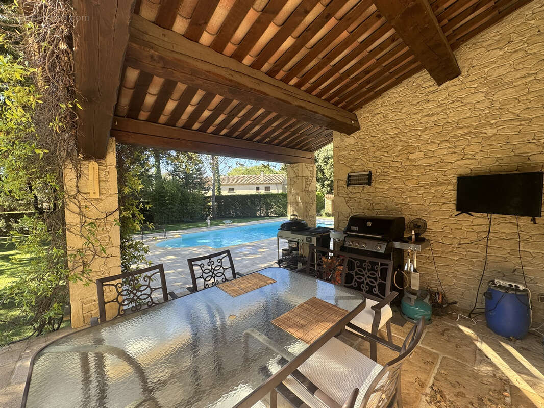 Maison à GRIGNAN