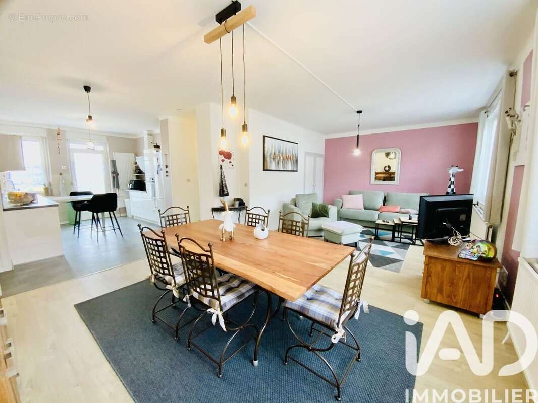 Photo 2 - Maison à POMPEY