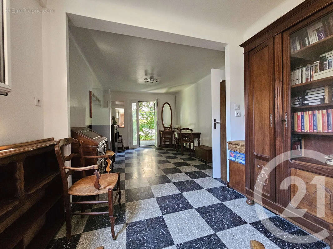 Maison 151 m² à Cagnes-Sur-Mer  - photo 22