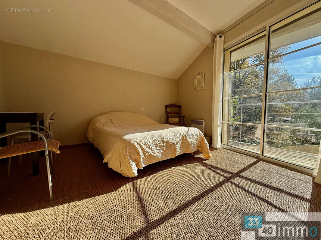 Maison d' architecte 235 m2 5 chambres a salles - photo 10