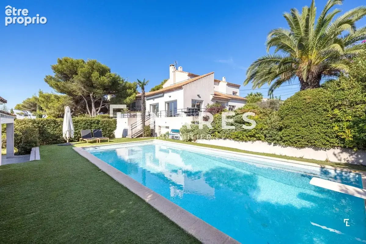 Photo Maison à Carry-Le-Rouet au prix de 1 350 000€
