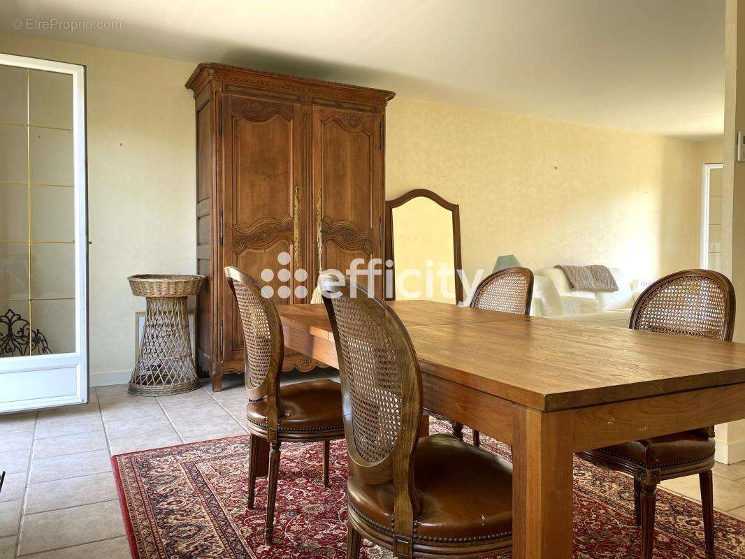 Maison 94 m² à Dieudonne  - photo 8