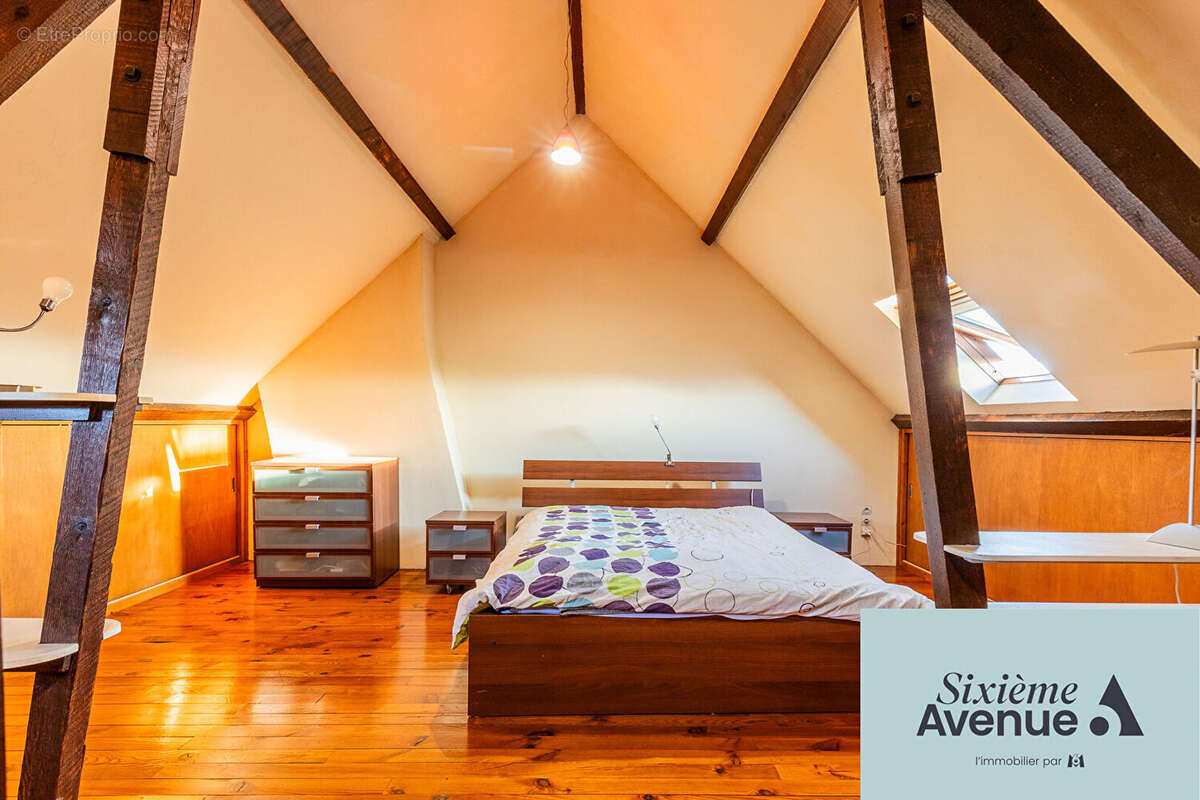 Maison à SAVIGNY-SUR-ORGE