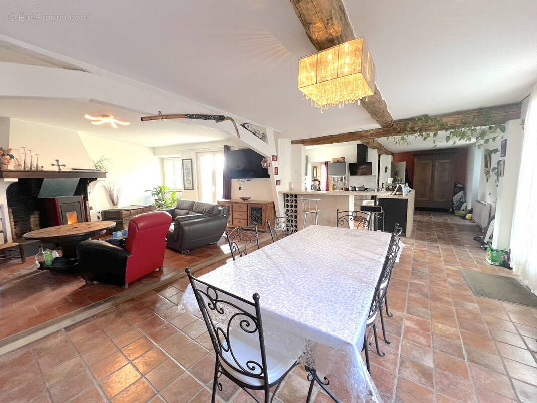 Maison à CUQ-TOULZA