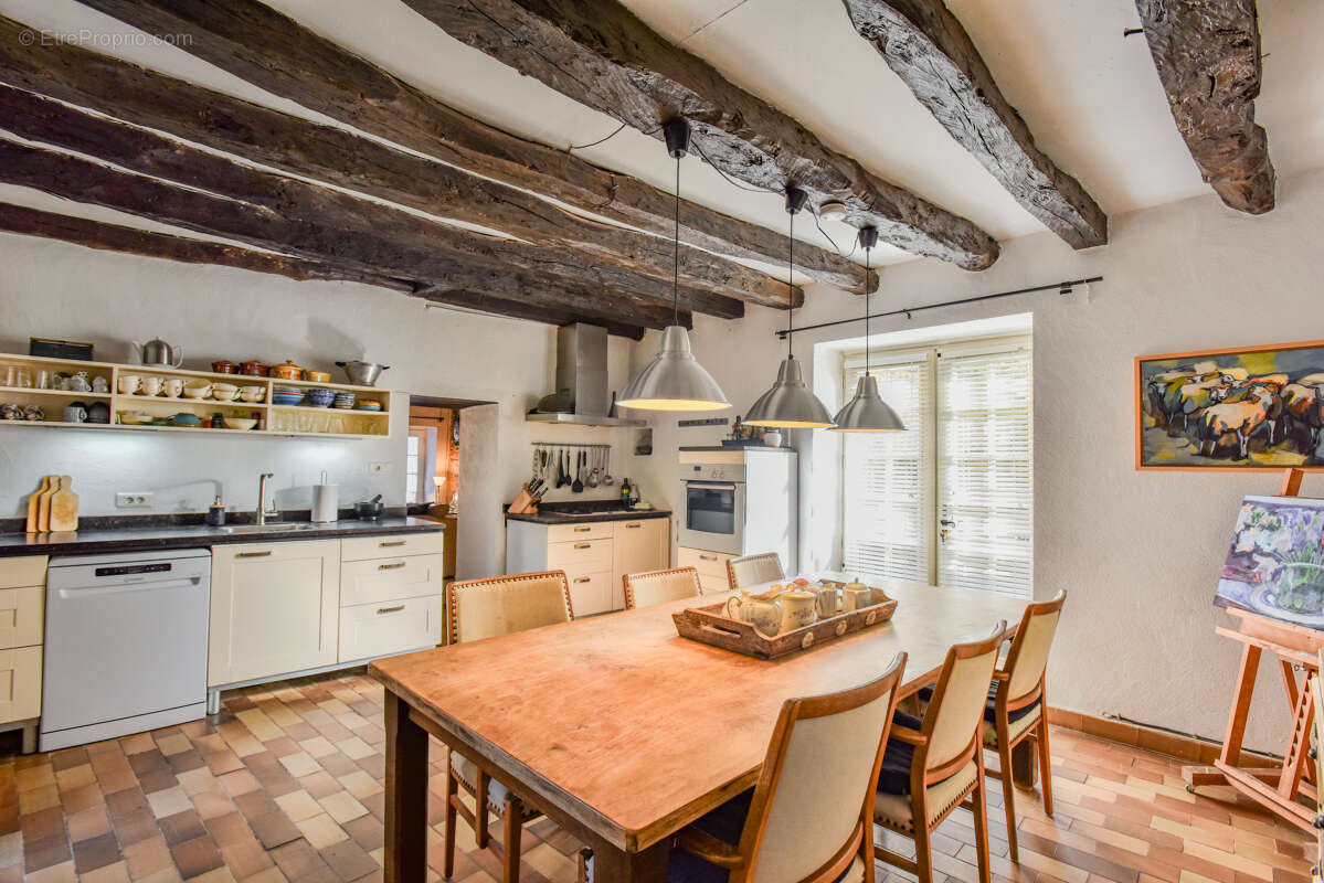 Maison à SIORAC-EN-PERIGORD