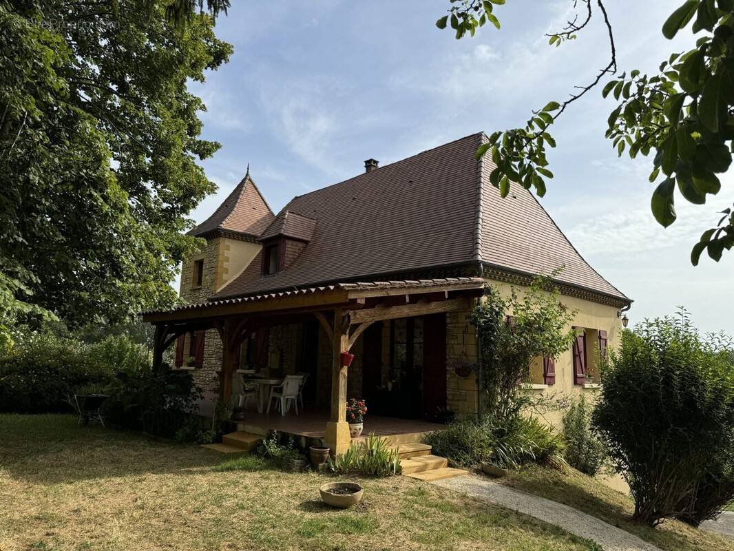 Maison à SAINTE-FOY-DE-BELVES