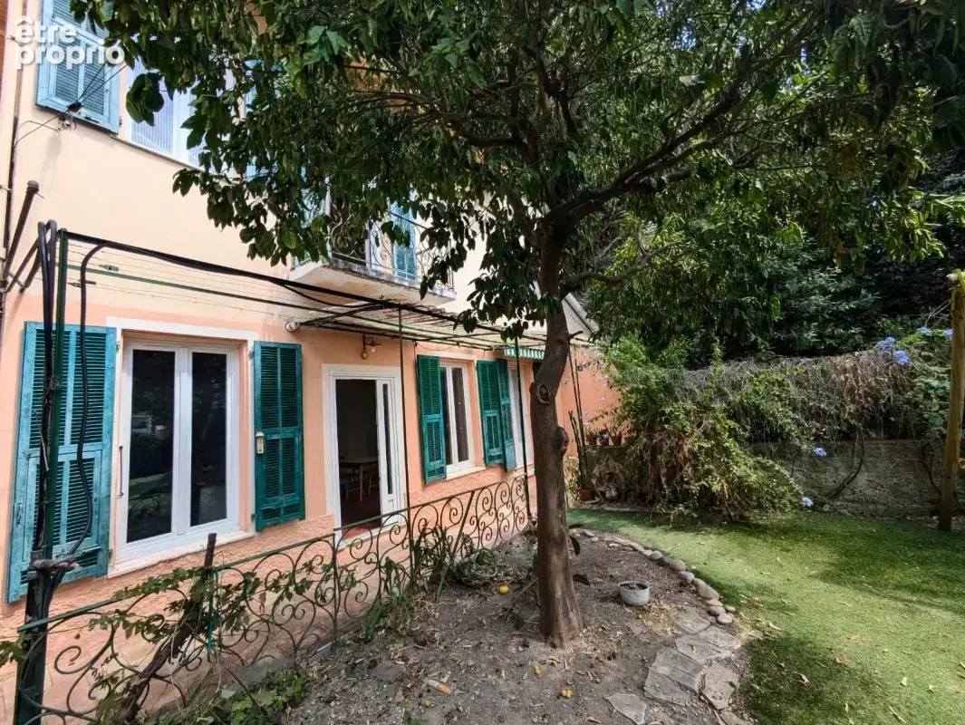 Mi-Madeleine, maison niçoise à rénover avec jardin - photo 21
