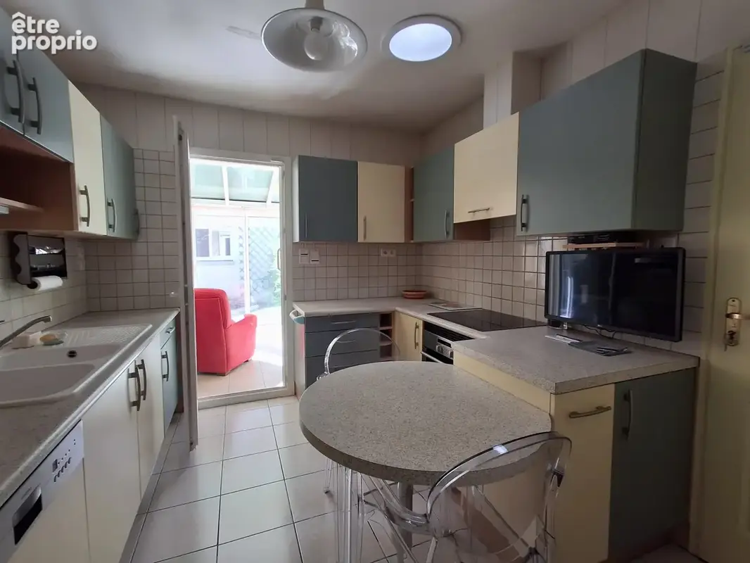 Maison 104 m² à Chasseneuil-Sur-Bonnieure  - photo 3