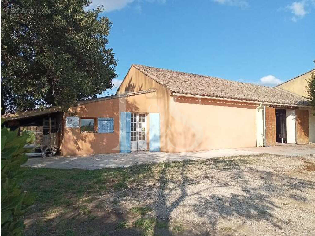 Maison à CAIRANNE