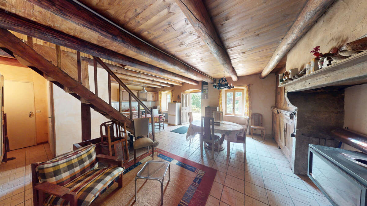 Maison à LA CHAISE-DIEU