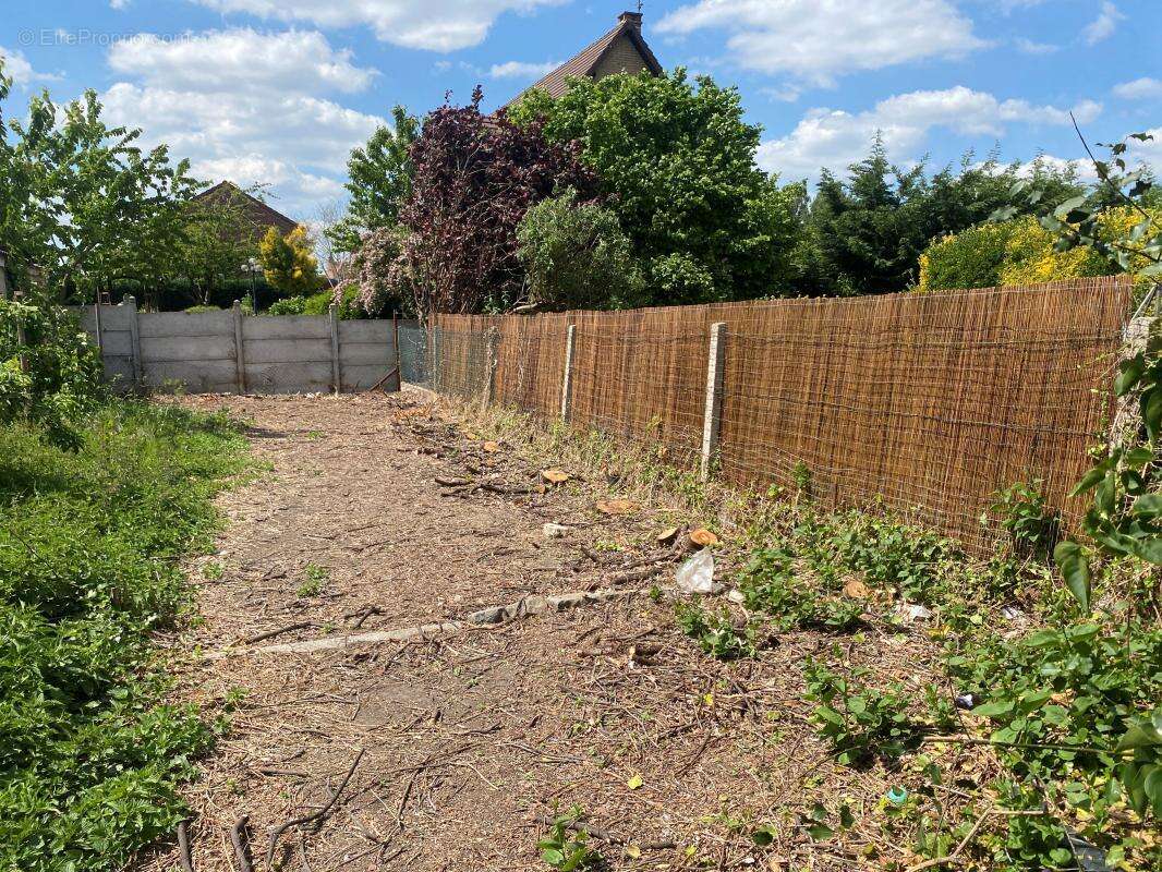 Maison à AUBERCHICOURT
