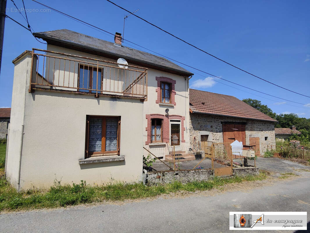 Maison à CHARENSAT