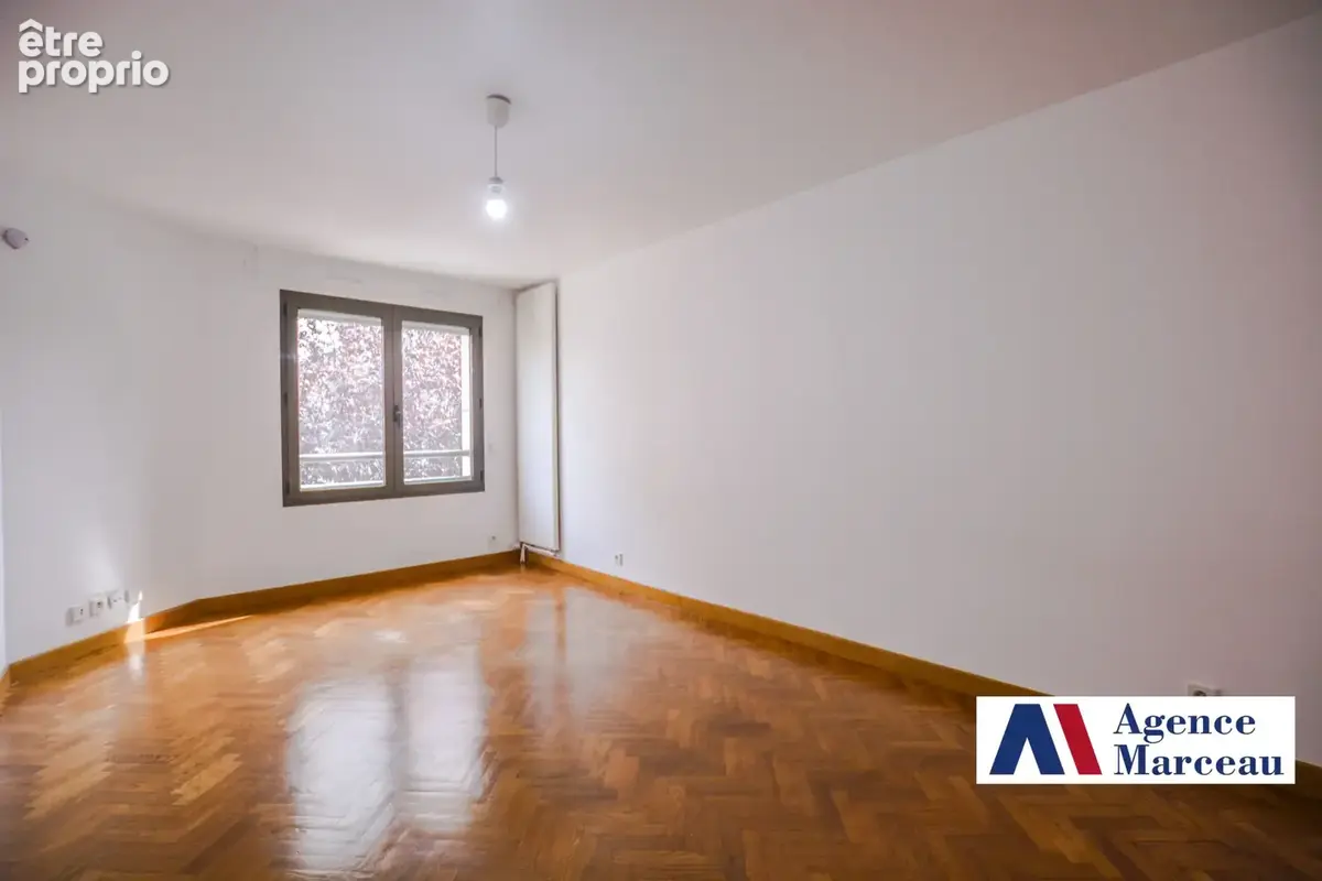 Studio de 26m2 à Courbevoie quartier Pierre Lhomme - photo 4