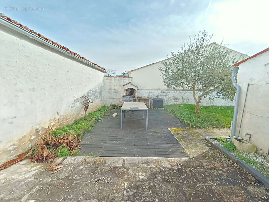 Maison à SAINT-HIPPOLYTE