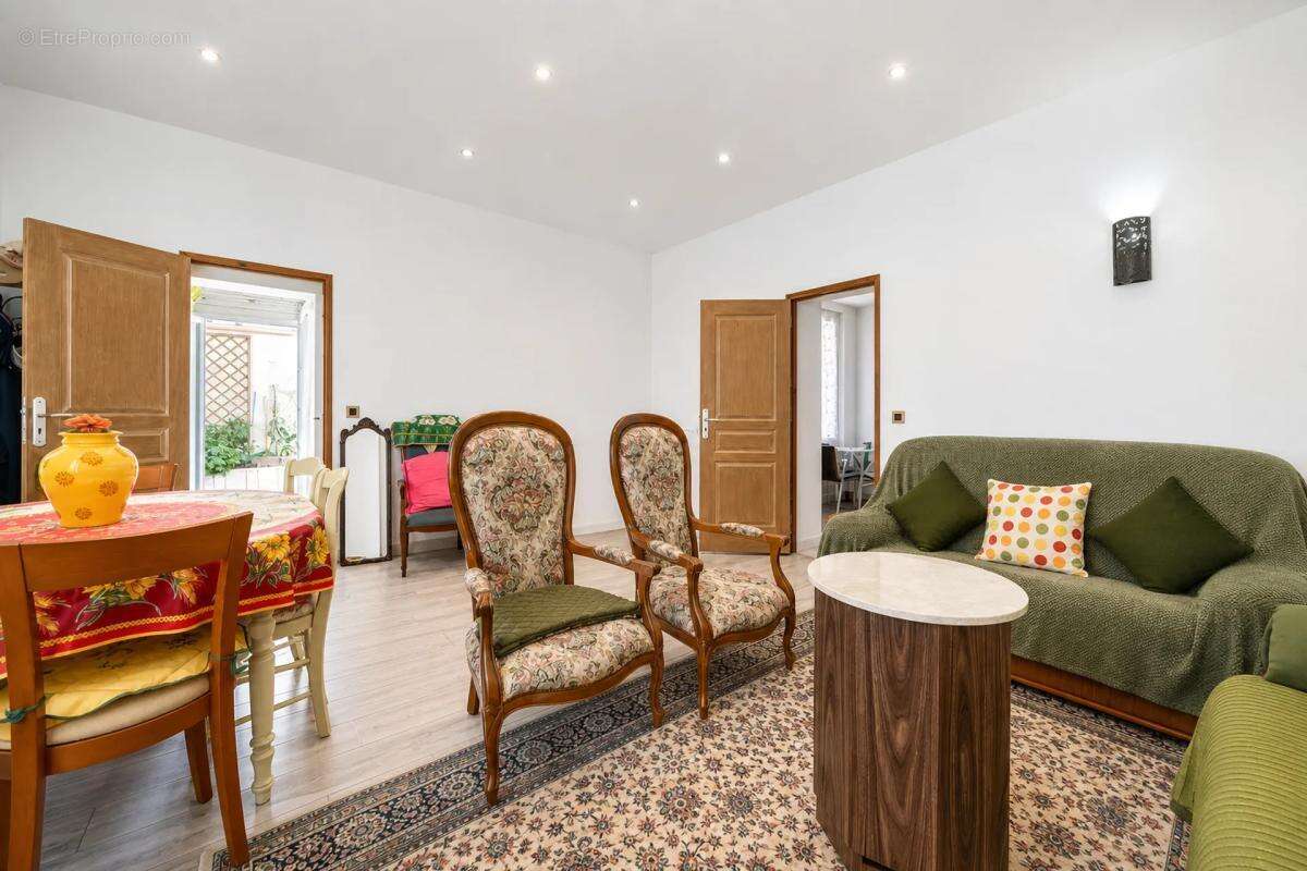Maison familiale 5 pièces de 100 m² avec 4 chambres – Fréjus - photo 9