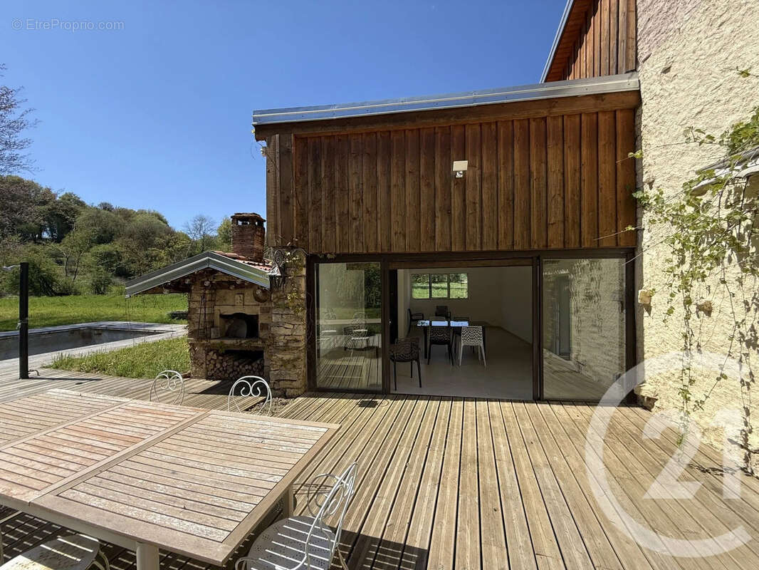 Maison 158 m² à Dommartin-Aux-Bois  - photo 14